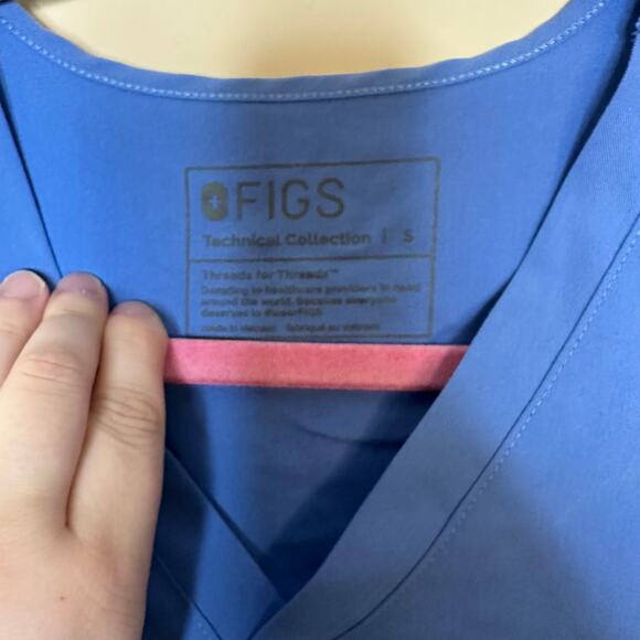 Figs Casma Three-Pocket Scrub Top™ Womens Size Small Cosmic Blue Nurse Medical - Picture 5 of 6